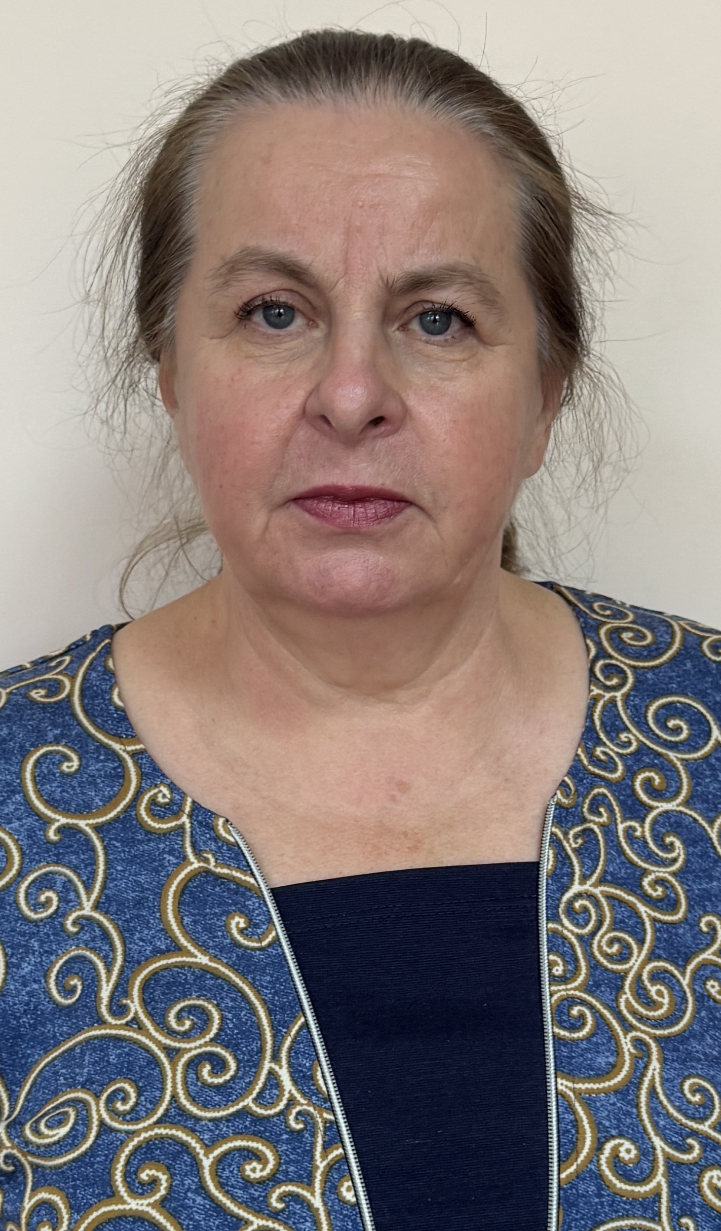 Пахомова  Елена Васильевна.